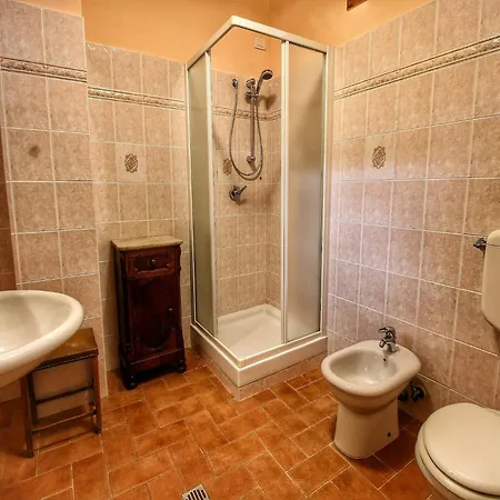 Apartament In Radda With Garden